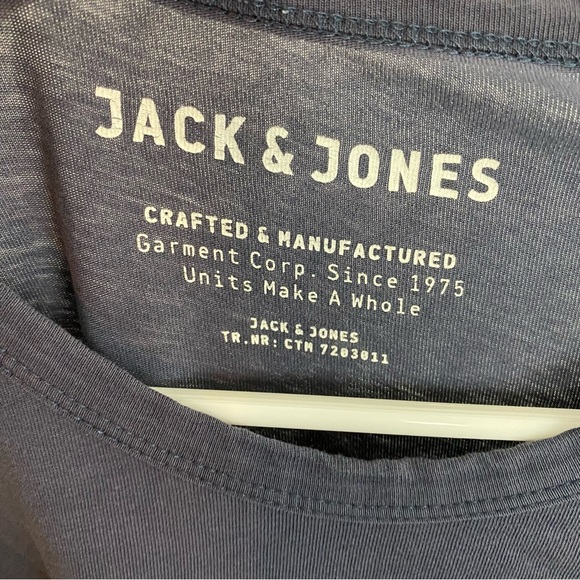 Jack & Jones Tshirt Mens Size Large Navy Blue Gray Short Sleeve Crewneck Soft - Picture 4 of 8